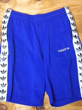 Men’s Athletic Shorts Bundle Size M (Adidas,Gaiam Black Camo, Black Mesh Shorts)